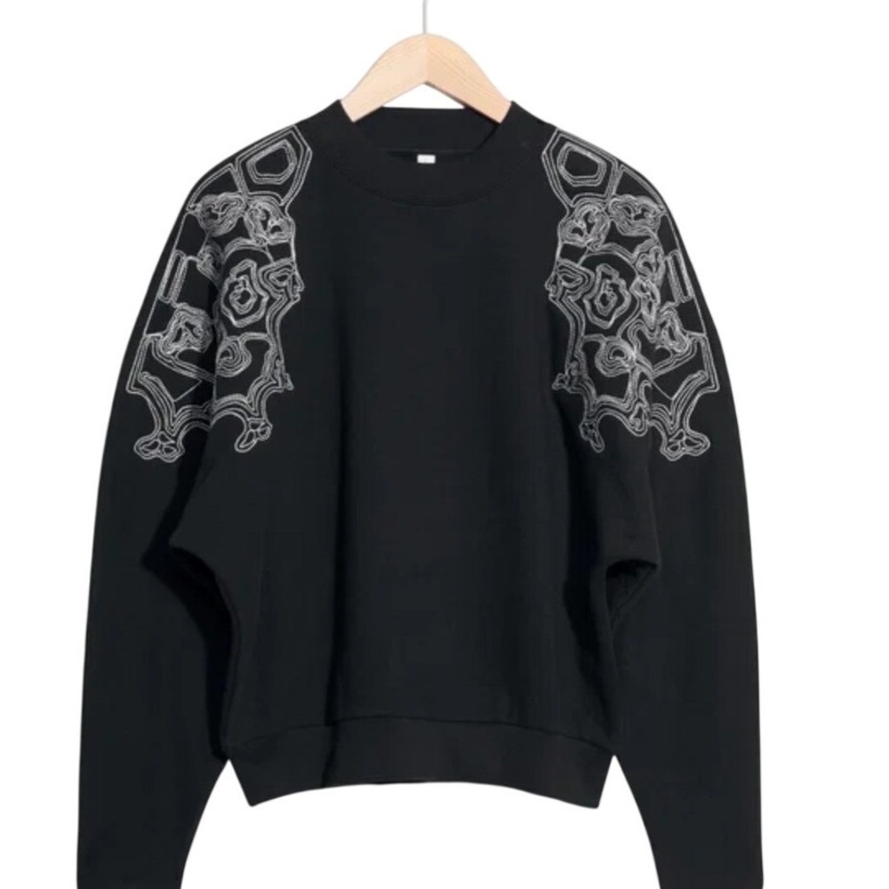 Anthropologie & Other Stories Black Embroidered Sweatshirt Pullover Top US 4 - Picture 3 of 9
